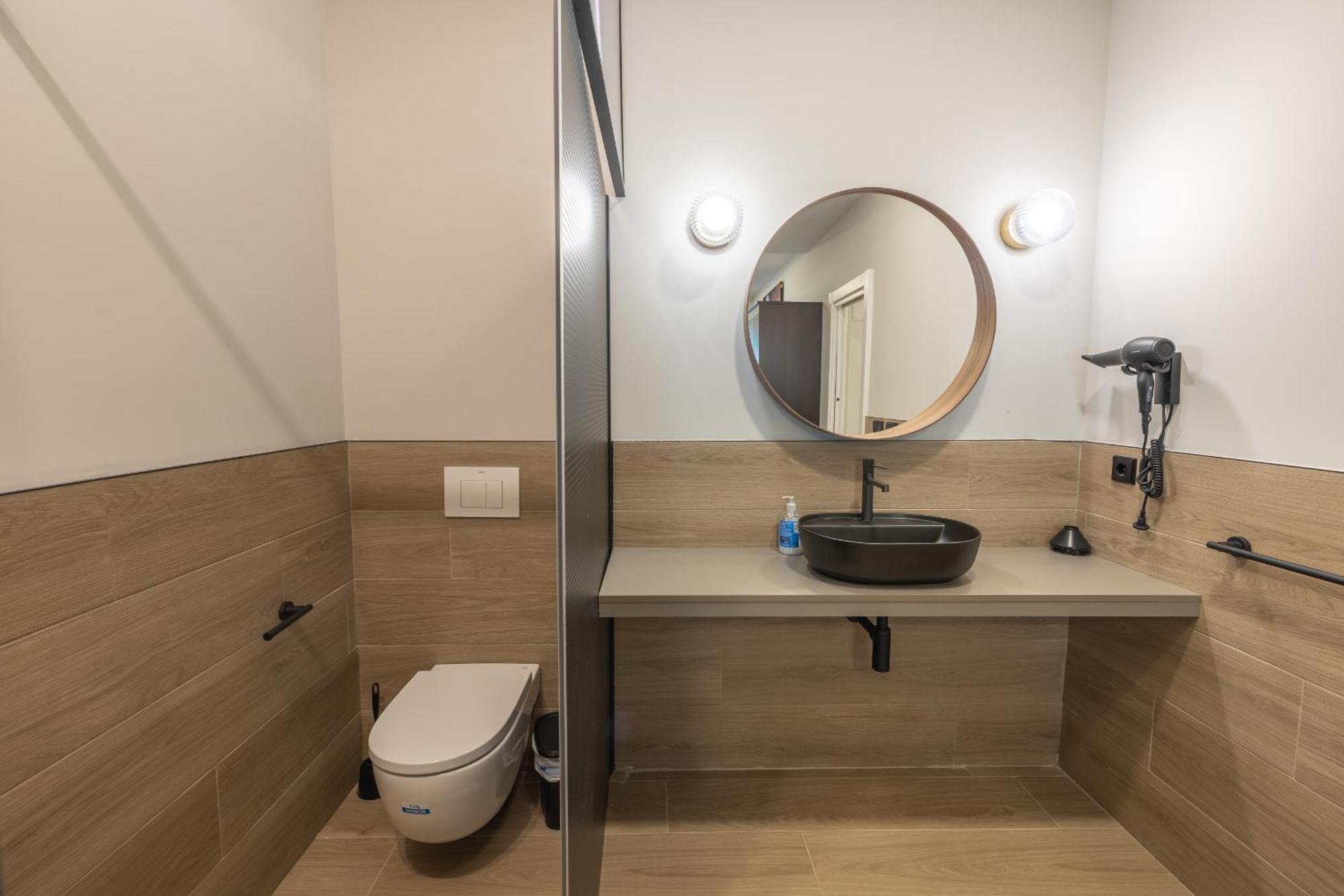 Apartamento Portal De Francia Tuapartamento Pamplona Exterior foto