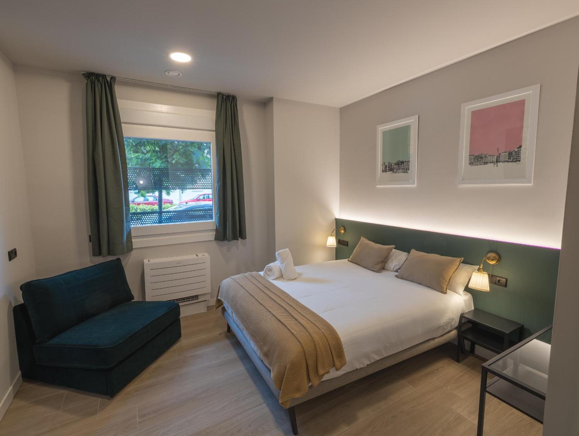 Apartamento Portal De Francia Tuapartamento Pamplona Exterior foto